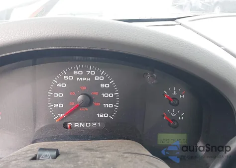 2005 Ford F-150 Stx/Xl/Xlt from USA, damaged, VIN 1FTRF12255NA98298